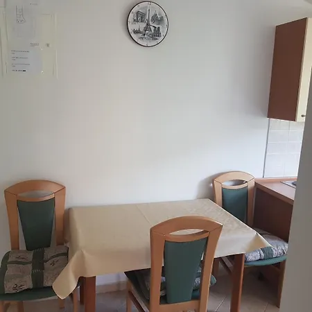 Appartement With Parking Space Lopar, Rab - 24597