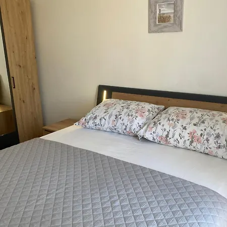 Appartement With Parking Space Lopar, Rab - 24597 *
