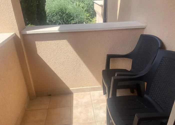 Apartament With Parking Space Lopar, Rab - 24597