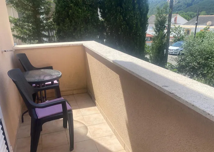Apartament With Parking Space Lopar, Rab - 24597 *